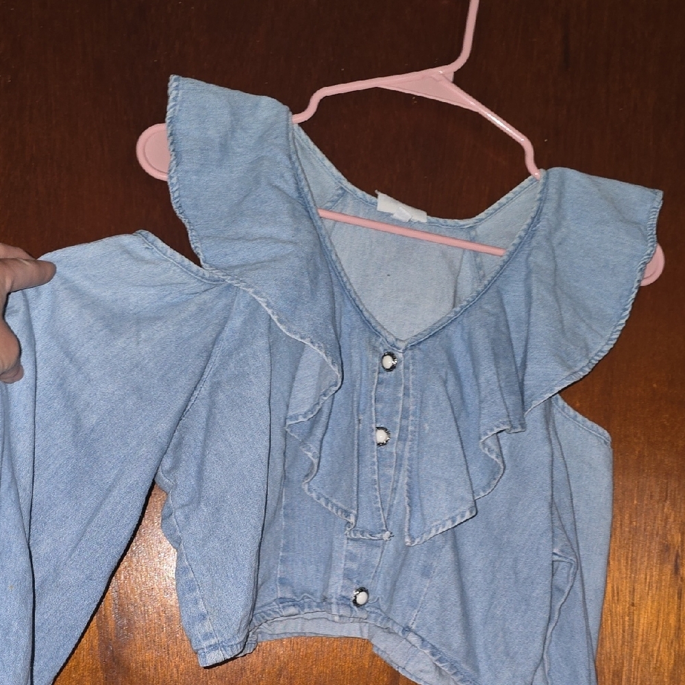 Light Blue Ruffle Denim Crop Top - Picture 11 of 14